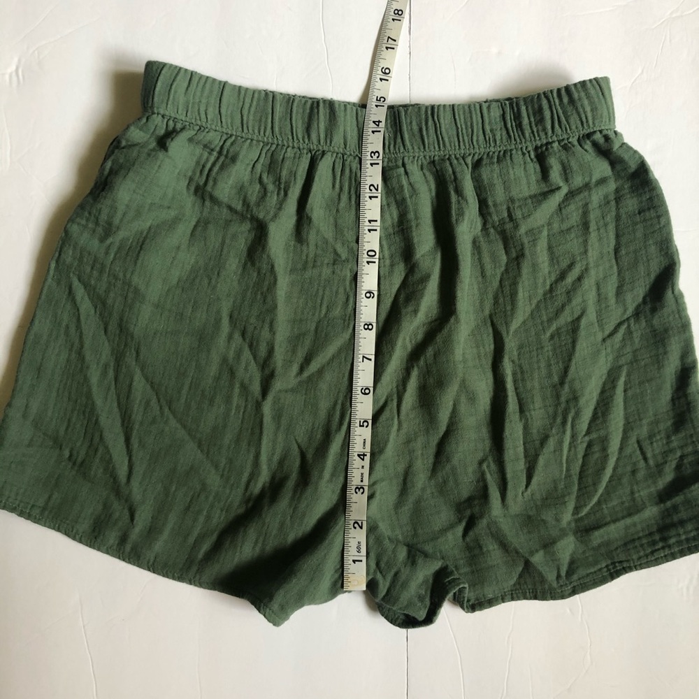 NEW Universal Thread Shorts Small - Picture 8 of 11